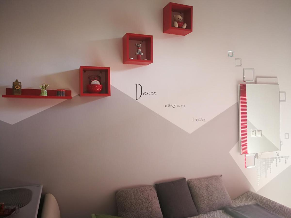Apartments Anita Цриквеница Экстерьер фото